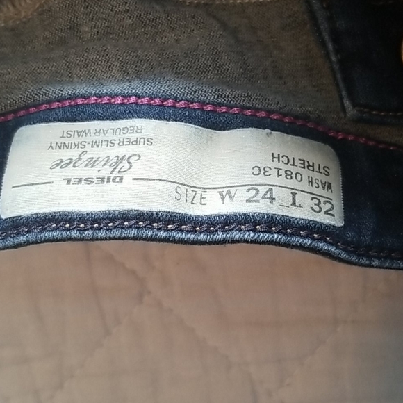 Jeans - Picture 3 of 4